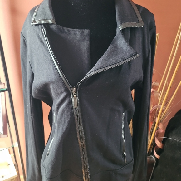 Jockey Ladies Jacket - Picture 2 of 8